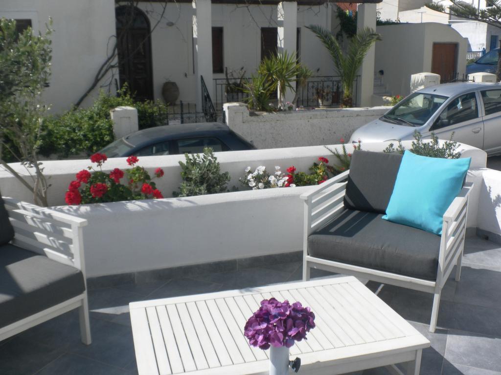 Summer Time Villa Fira  Exterior foto